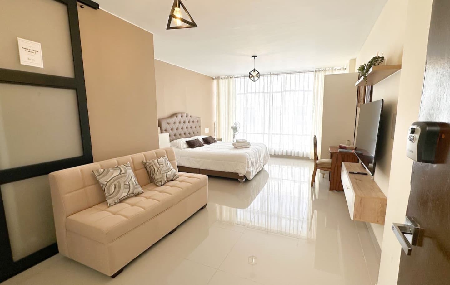 Sala de estar de la suite, foto 4